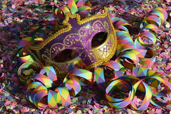 Carnival Comes to Minori: A Week of Masks, Music & Magic on the Amalfi Coast